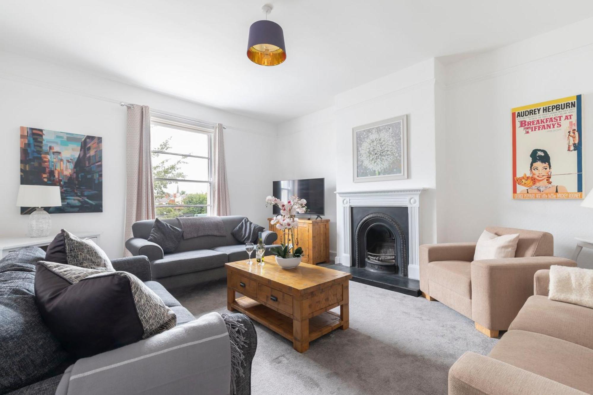 Fabulous, Vibrant, Town House, Central Bath Road Cheltenham Exterior photo