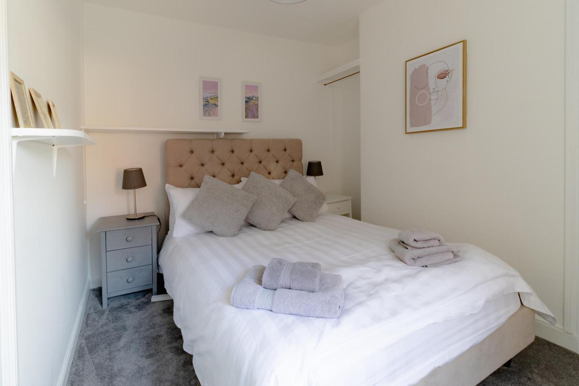 Fabulous, Vibrant, Town House, Central Bath Road Cheltenham Exterior photo
